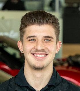 Staff member YARO EGEREV from ID_86a147f0f271