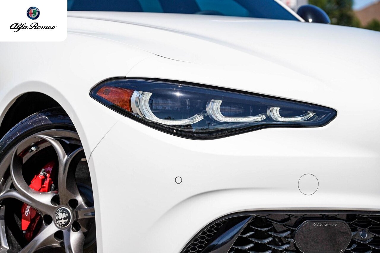 2025 Alfa Romeo Giulia SPRINT photo 3