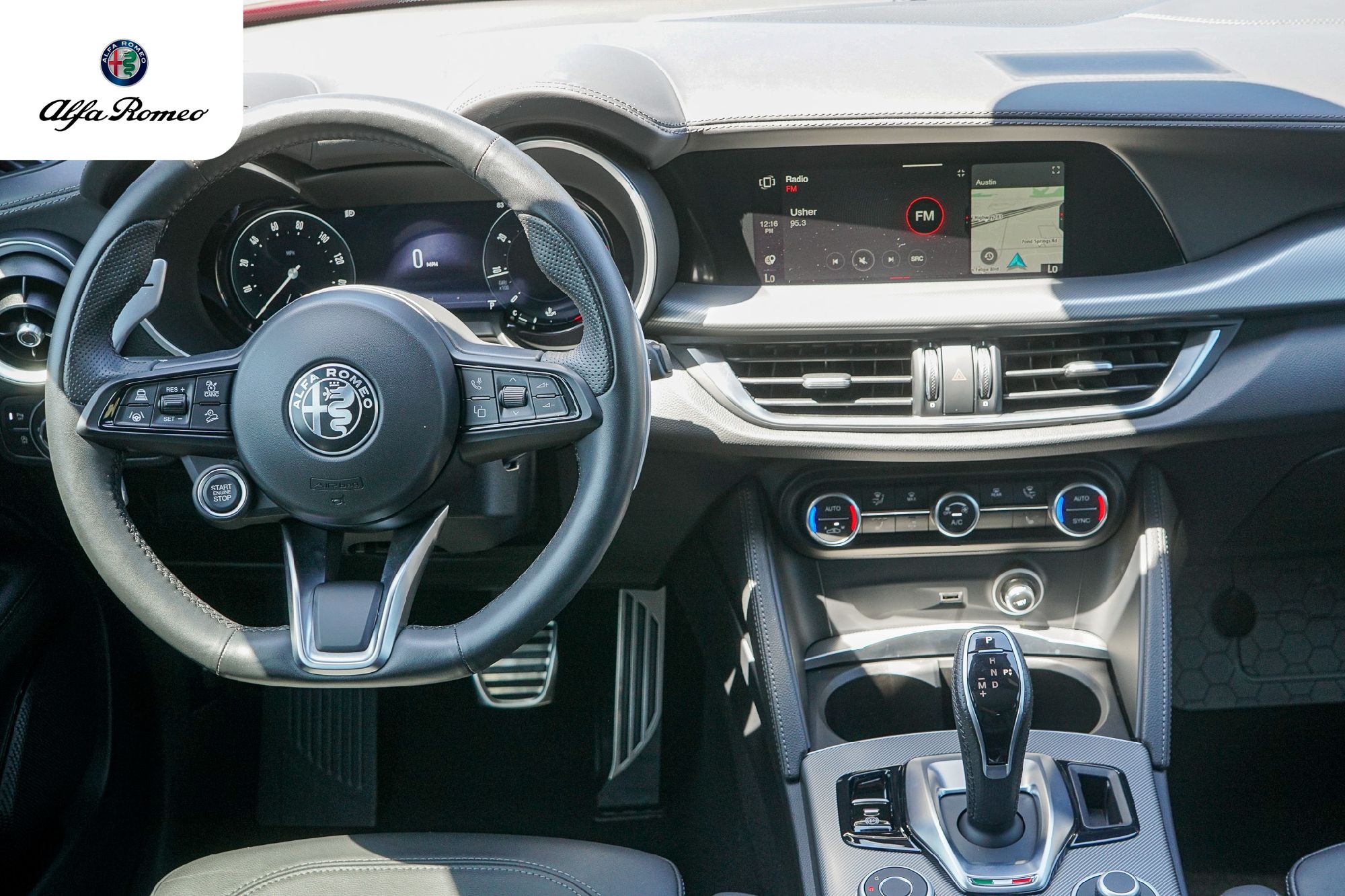 2025 Alfa Romeo Stelvio Base - Photo 28