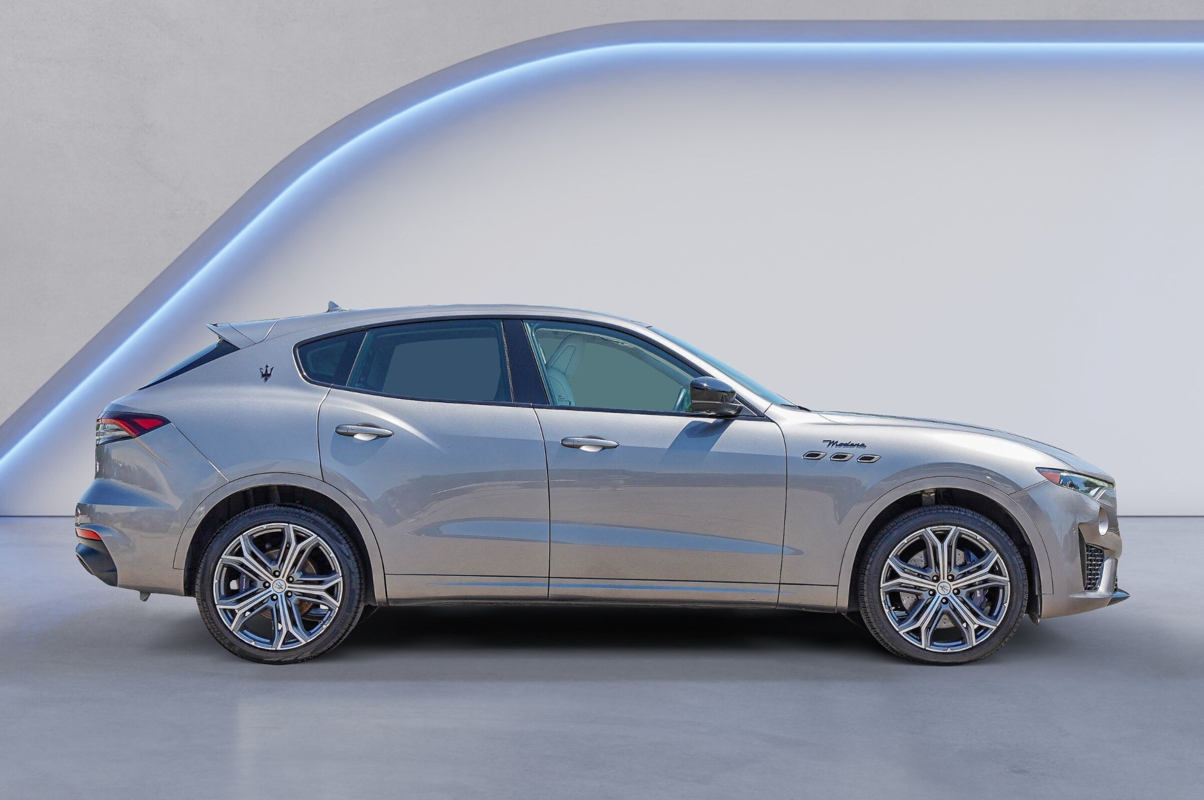 2022 Maserati Levante Modena photo 3