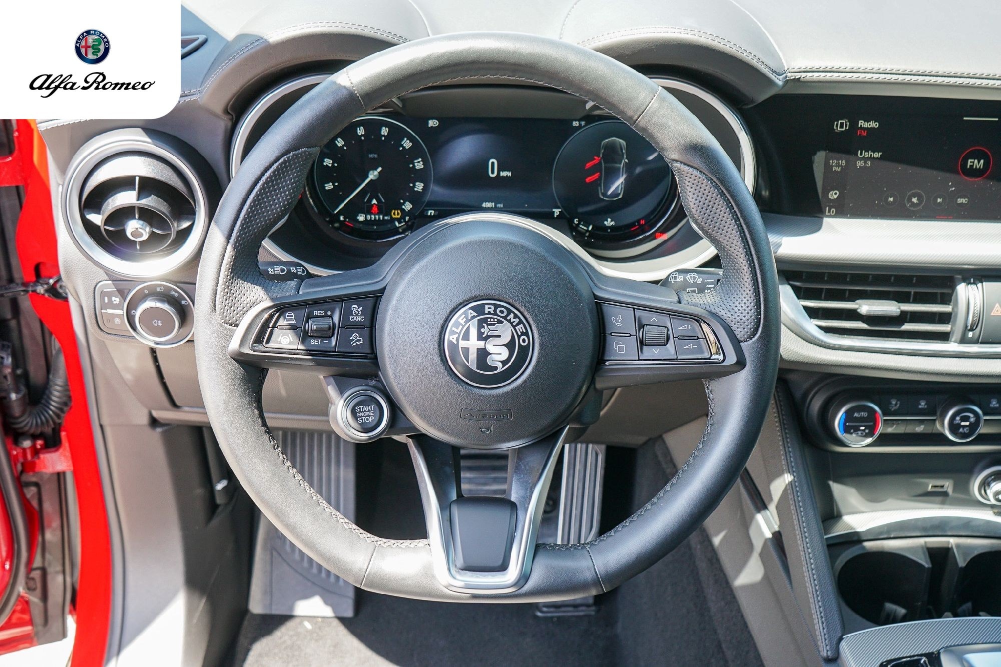 2025 Alfa Romeo Stelvio Base - Photo 17