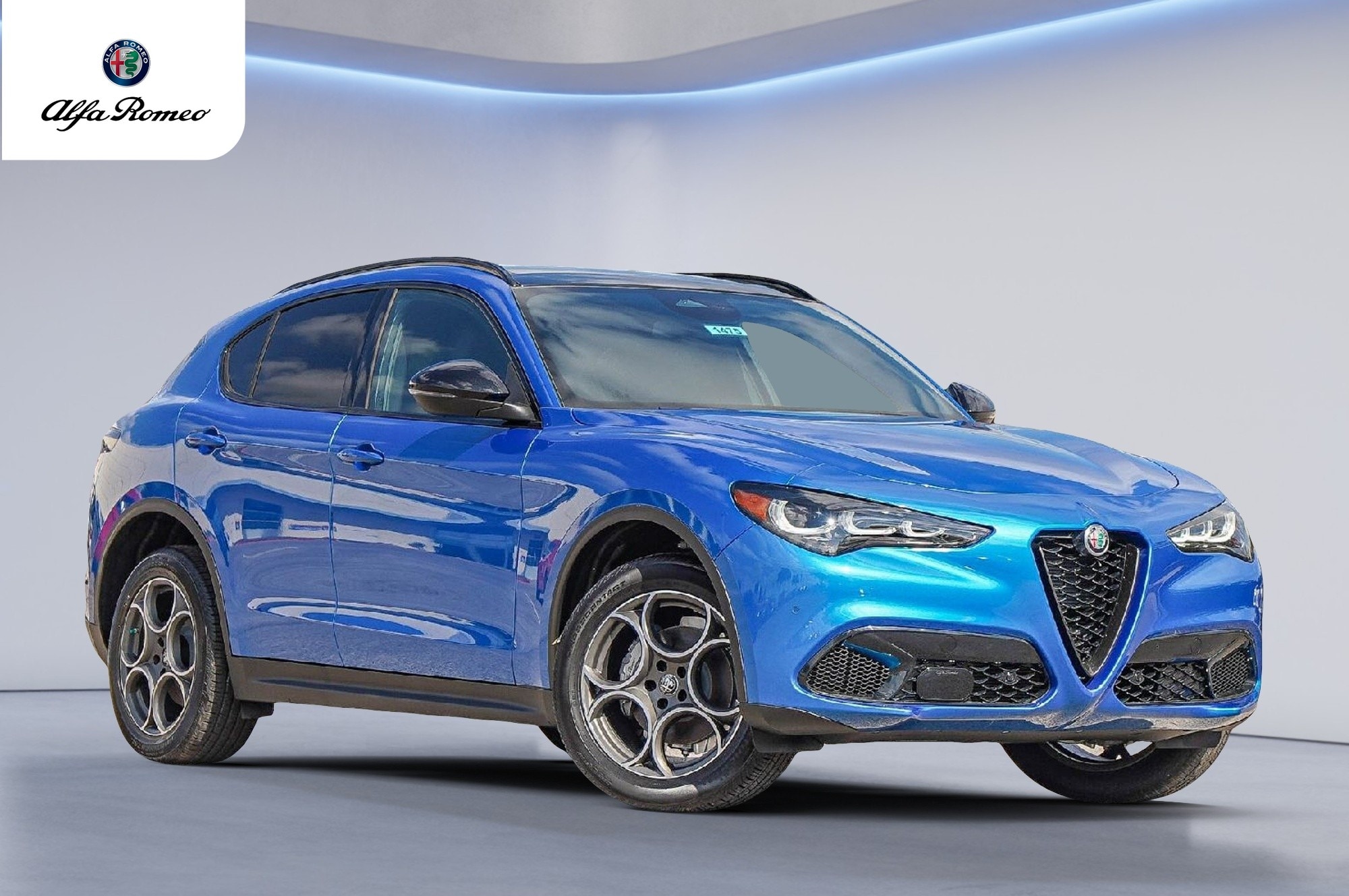2025 Alfa Romeo Stelvio Base's photo