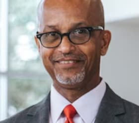 Staff member Eon Thomas from ID_86a147f0f271