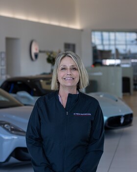 Staff member SONIA HAWTHORNE from ID_aeb3f9b47777