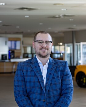 Staff member LOUIS GOODMAN from ID_26cd6c5c507c