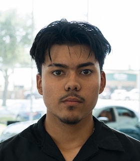 Staff member Dennis Marquina from ID_aeb3f9b47777