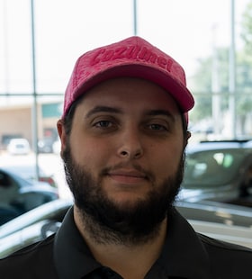 Staff member Samuel Dickey from ID_26cd6c5c507c