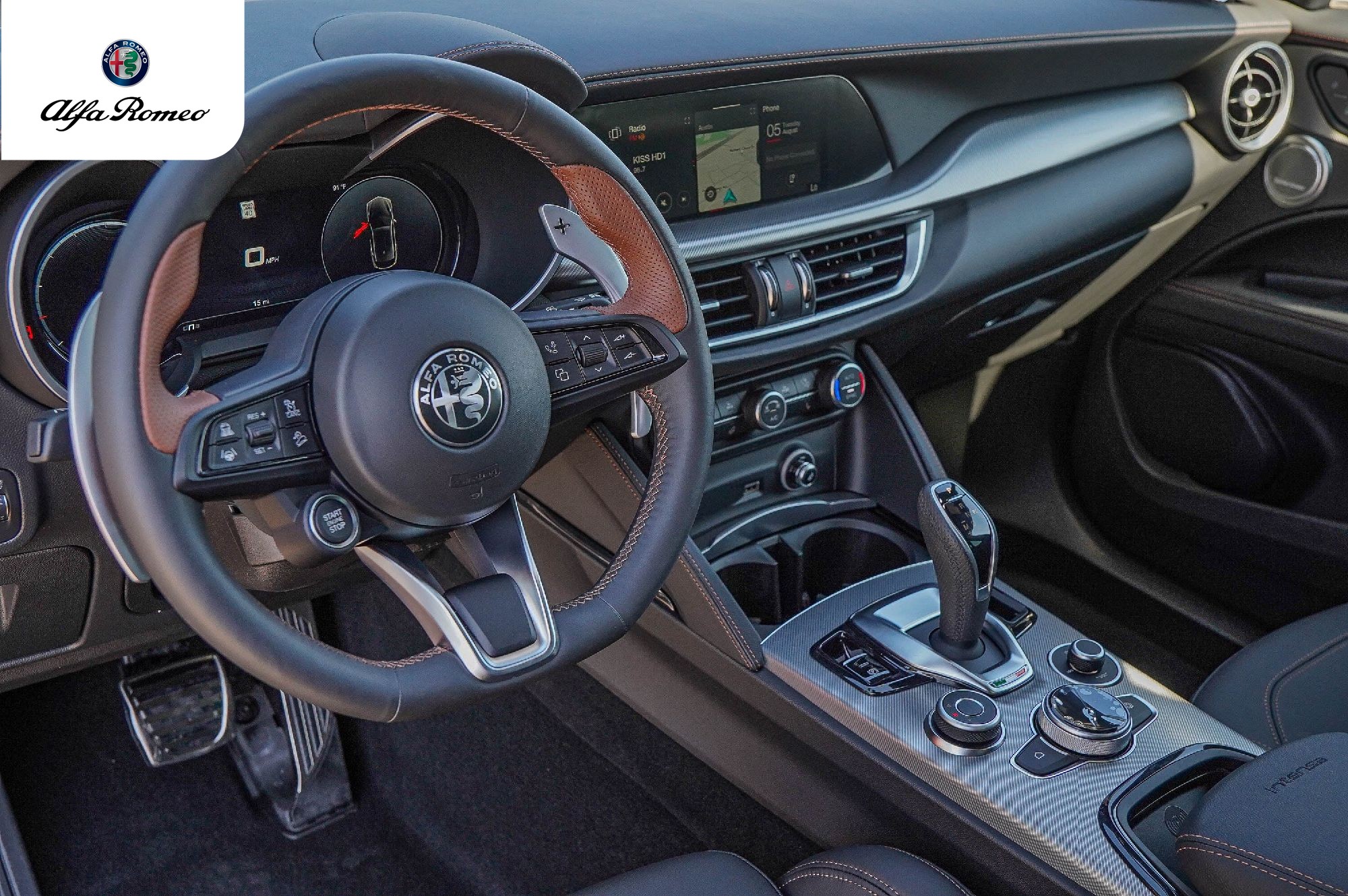 2025 Alfa Romeo Stelvio Intensa - Photo 9