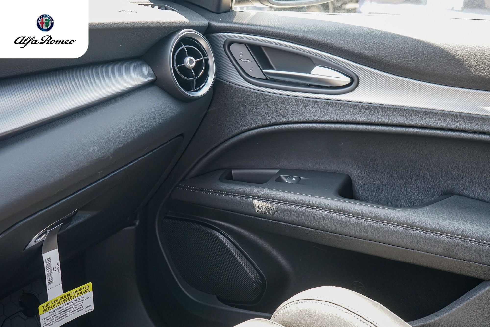 2026 Alfa Romeo Stelvio Base - Photo 24