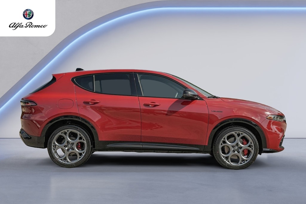 New 2025 Alfa Romeo Tonale AWD Sport Utility