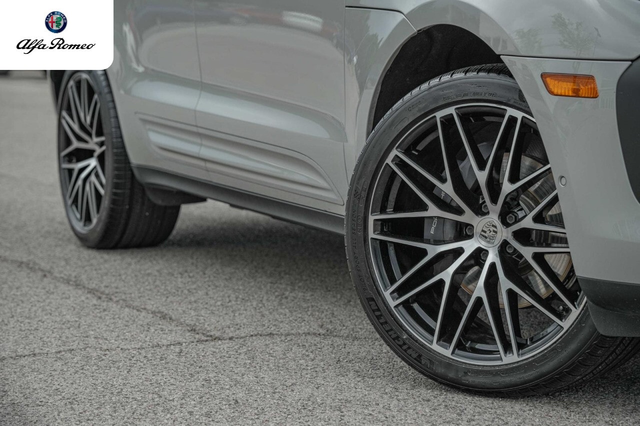 Used 2022 Porsche Macan Base with VIN WP1AA2A50NLB00109 for sale in Austin, TX