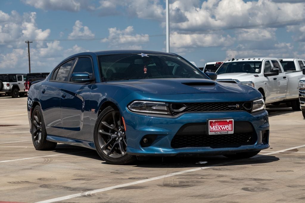 Used 2020 Dodge Charger Scat Pack with VIN 2C3CDXGJ0LH240761 for sale in Castroville, TX