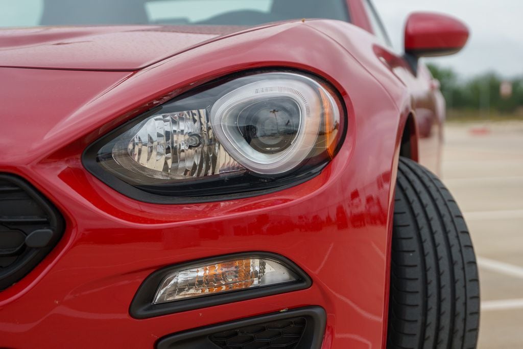 Used 2018 FIAT 124 Spider Classica For Sale Castroville TX