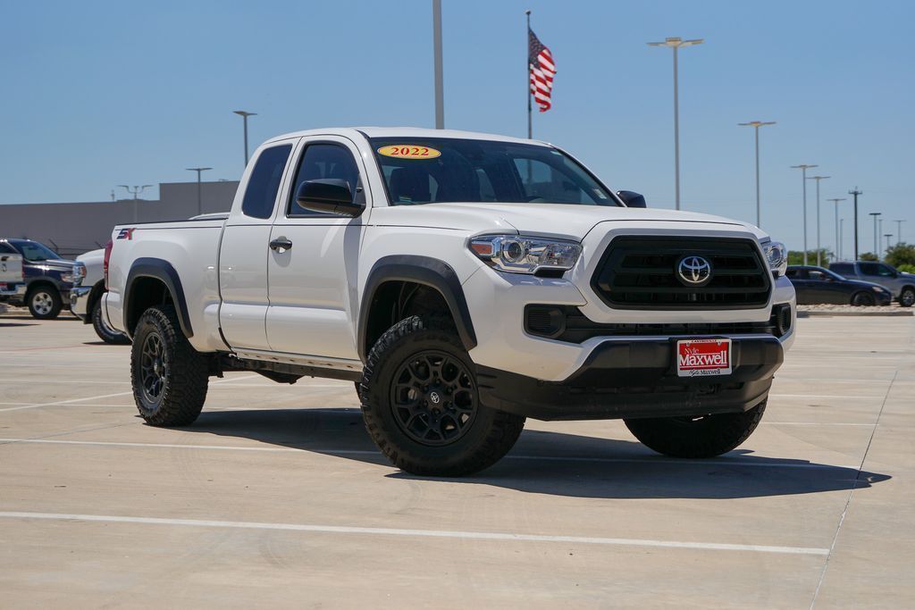 Used 2022 Toyota Tacoma SR with VIN 3TYRX5GN6NT064344 for sale in Castroville, TX