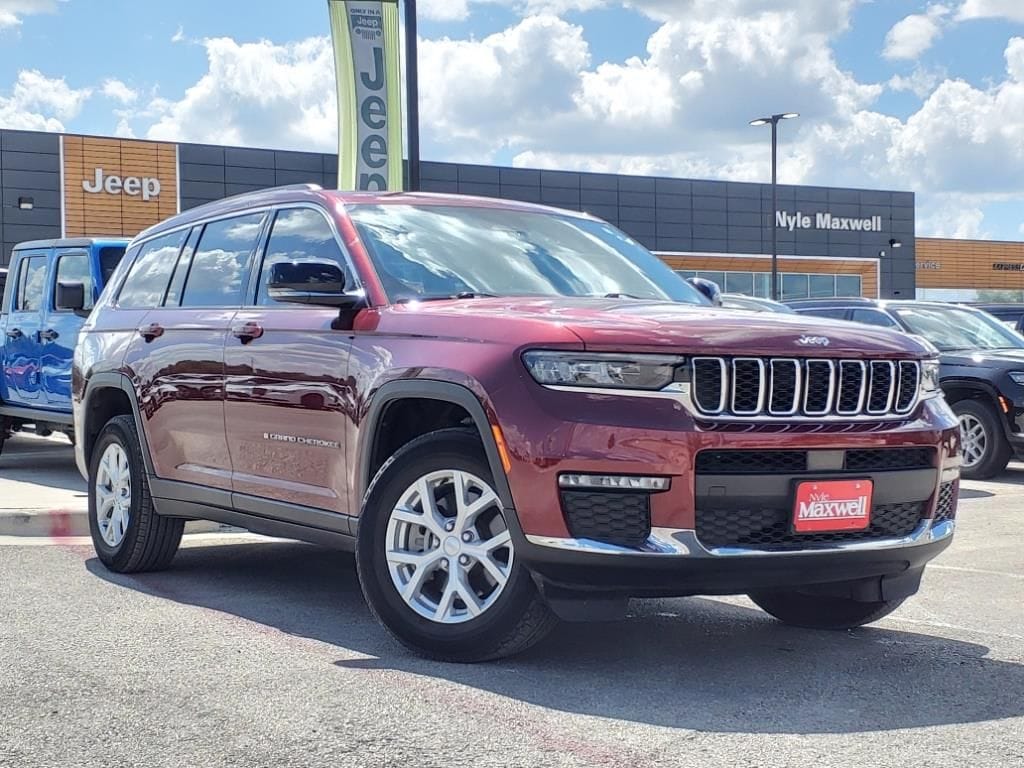 Used 2023 Jeep Grand Cherokee L Limited with VIN 1C4RJKBG1P8703726 for sale in Killeen, TX