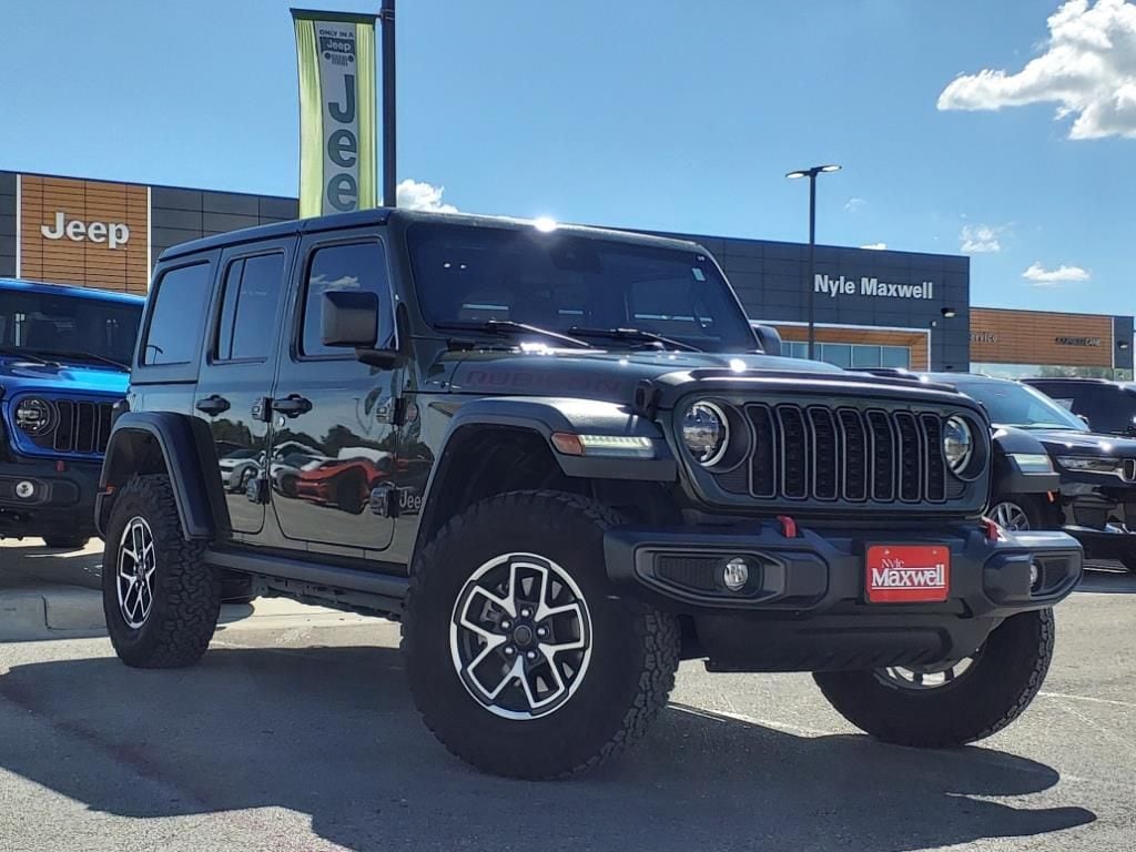 Used 2024 Jeep Wrangler 4-Door Rubicon with VIN 1C4PJXFG9RW159537 for sale in Killeen, TX