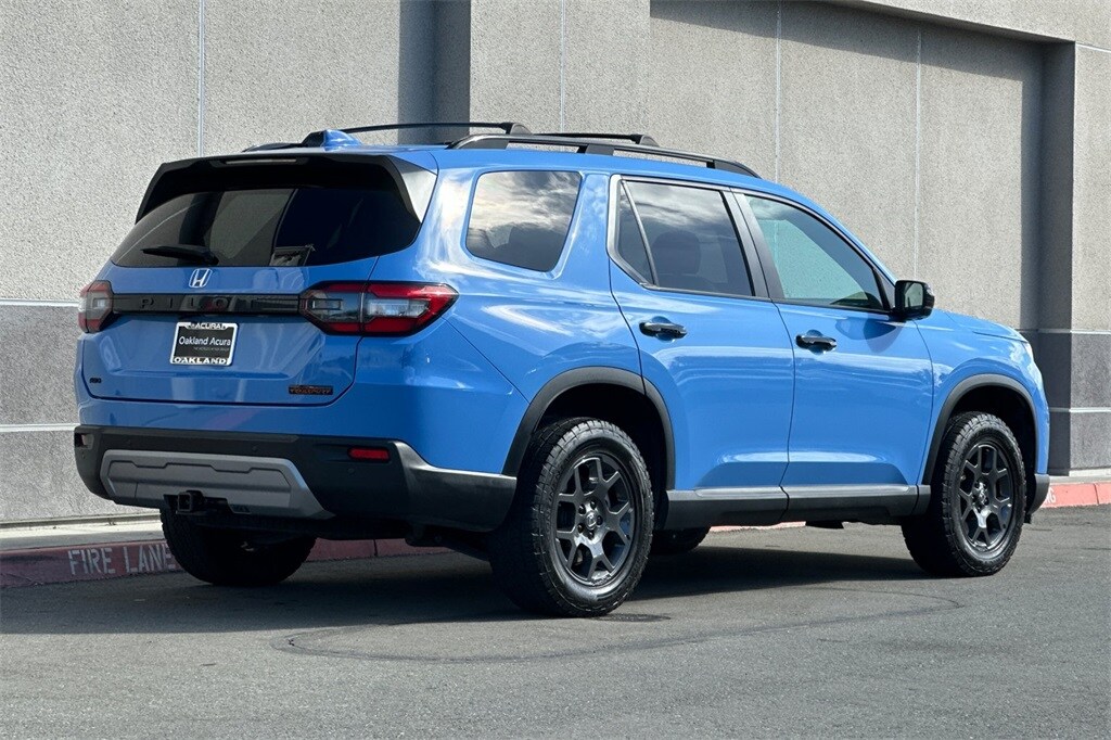 2023 Honda Pilot TrailSport photo 4