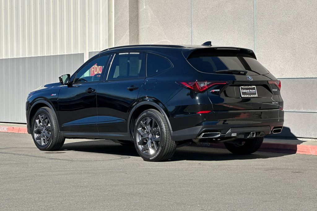2023 Acura MDX A-Spec SH-AWD photo 6