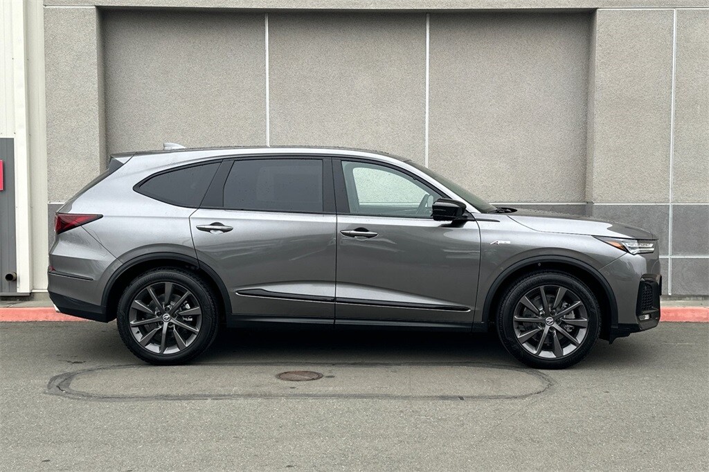 2026 Acura MDX SH-AWD A-Spec photo 3