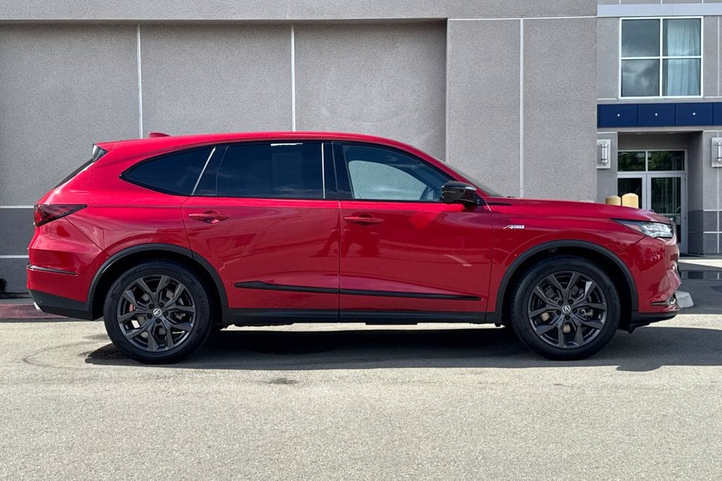 2023 Acura MDX A-Spec SH-AWD photo 2