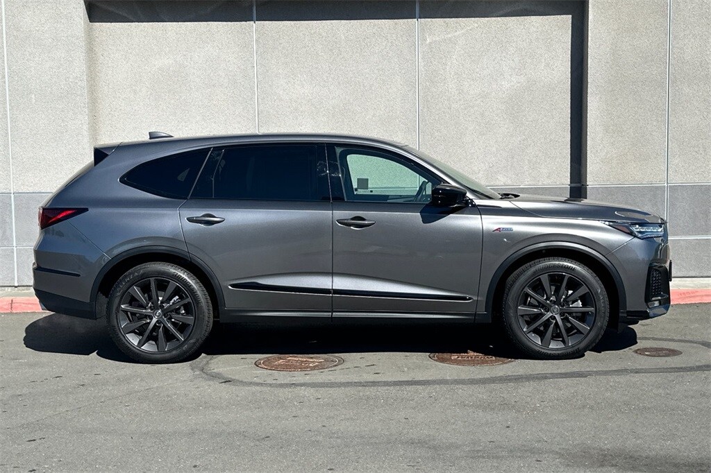 2025 Acura MDX A-Spec SH-AWD photo 3