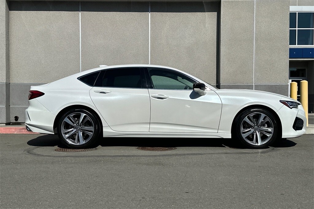 2021 Acura TLX Advance photo 3