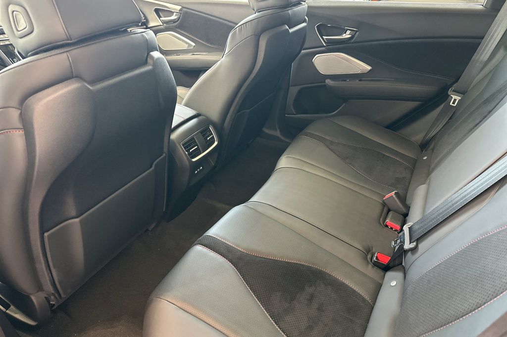2026 Acura RDX A-Spec Package - Photo 12