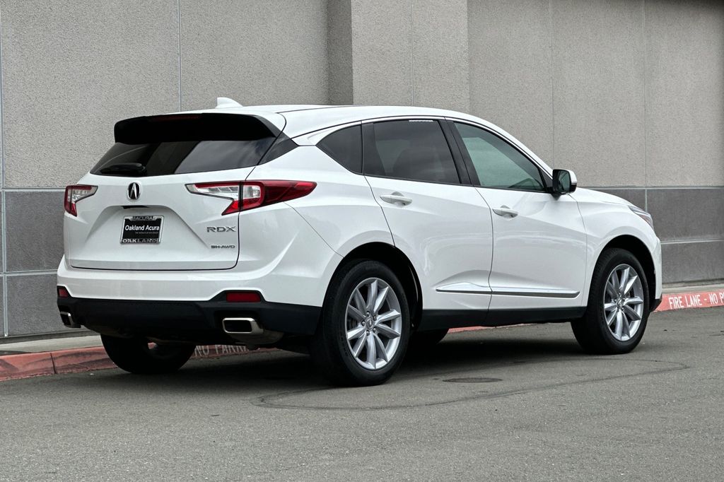 2023 Acura RDX Base SH-AWD photo 4