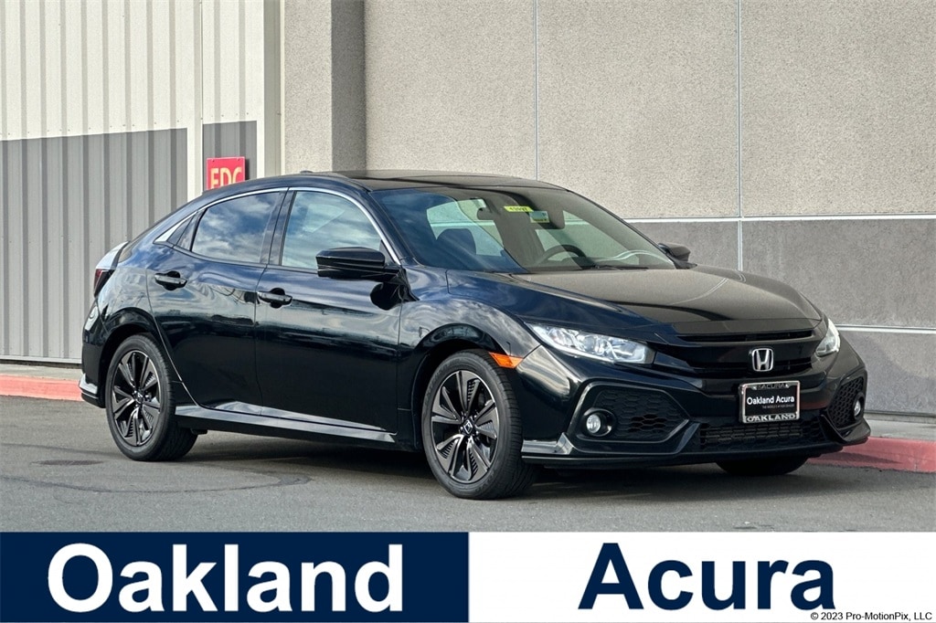 2018 Honda Civic Hatchback EX's photo