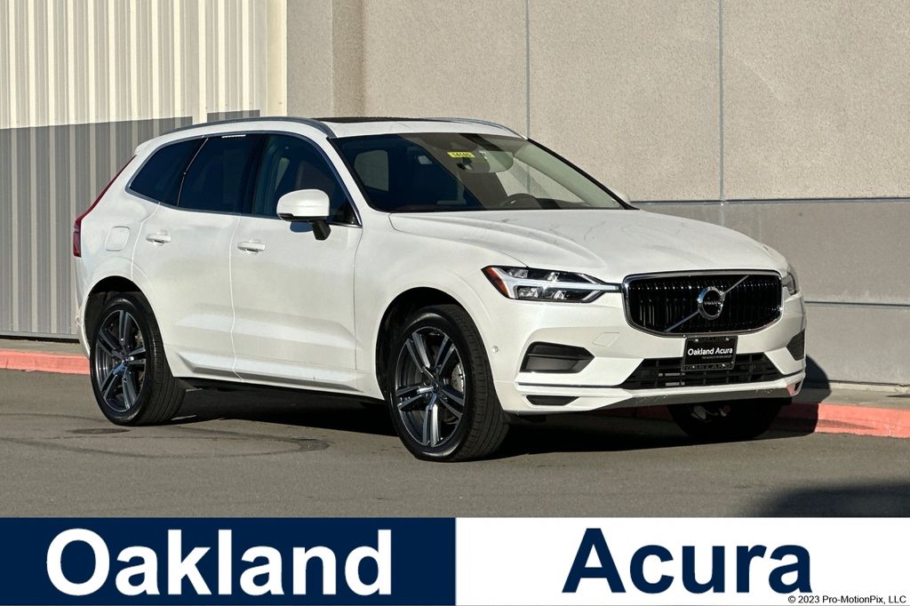 2019 Volvo XC60 Momentum