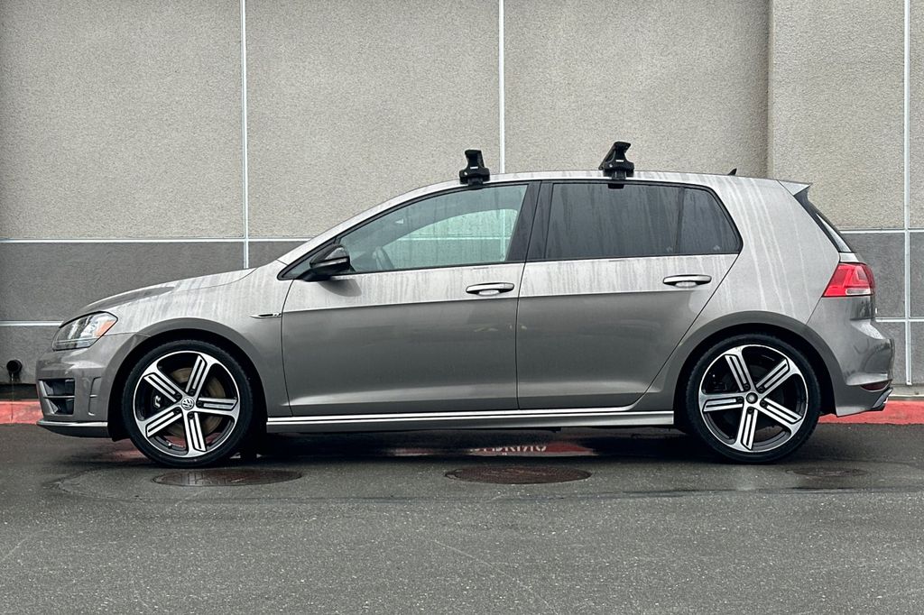 2016 Volkswagen Golf R DCC & Navigation 4motion 4motion photo 6