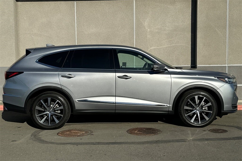 2025 Acura MDX SH-AWD Technology photo 3