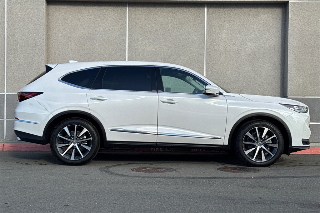 2025 Acura MDX SH-AWD Technology photo 3