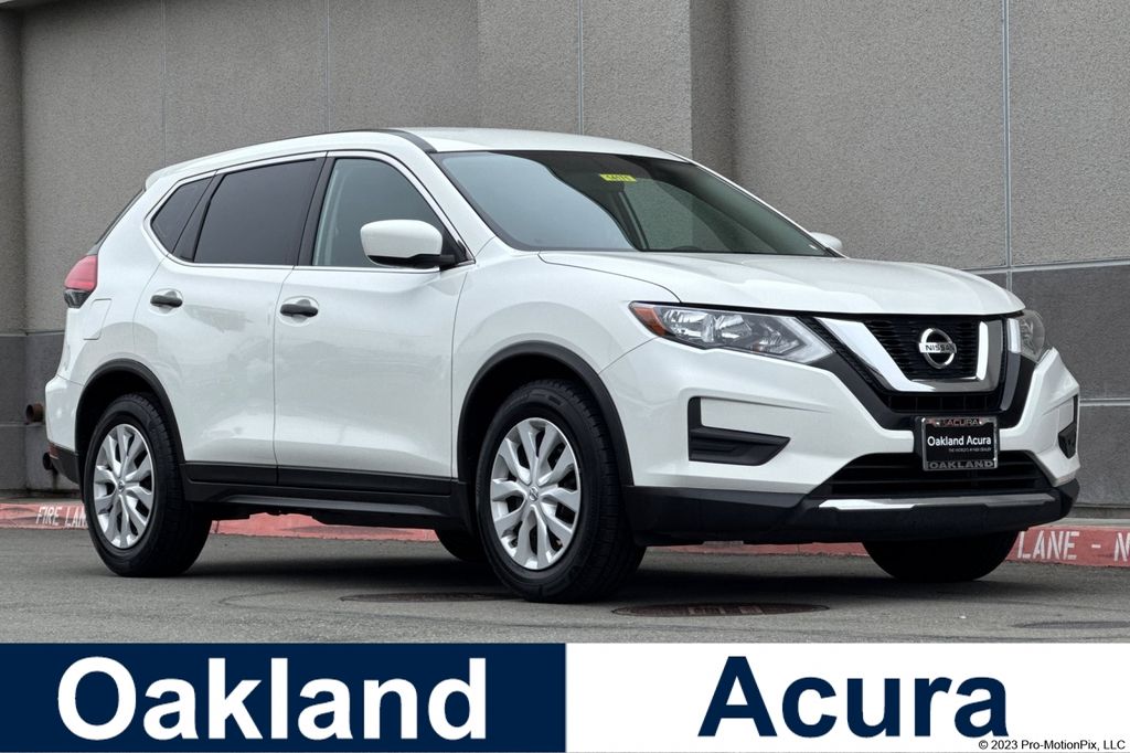 2017 Nissan Rogue S FWD's photo