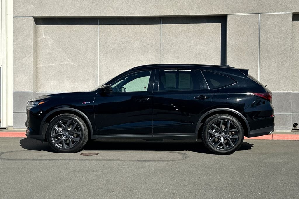 2023 Acura MDX A-Spec SH-AWD photo 3