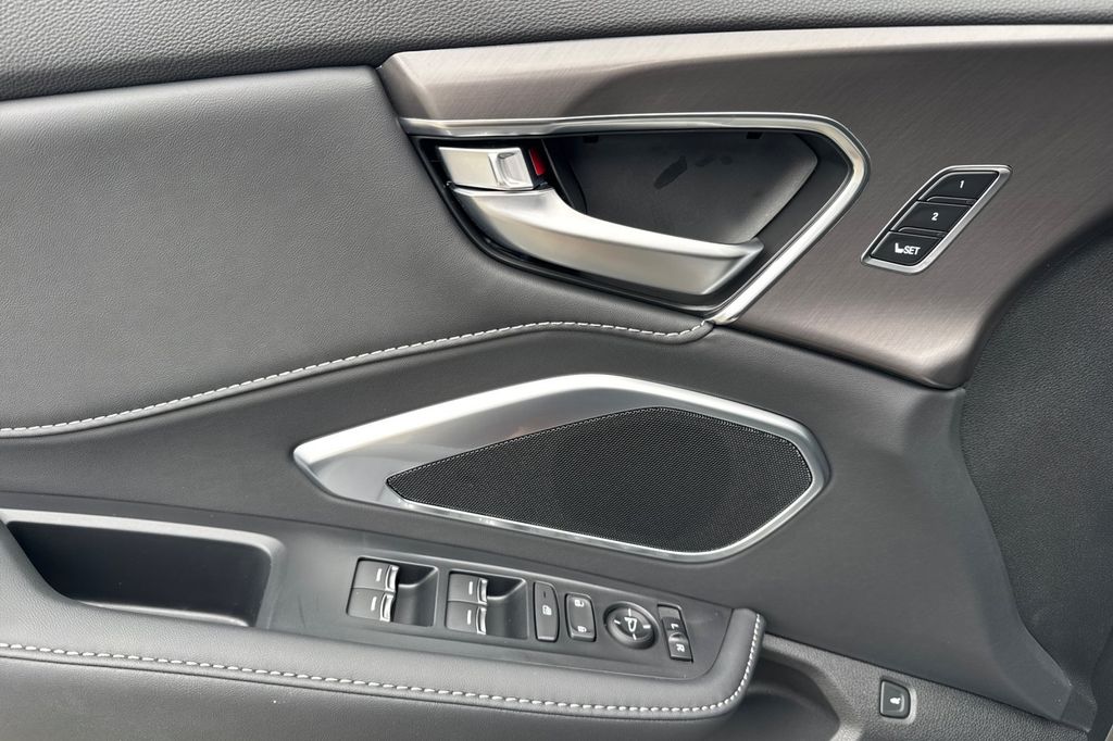 2026 Acura RDX Base - Photo 11