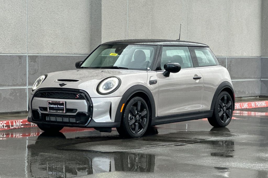 2023 MINI Cooper S Base photo 3