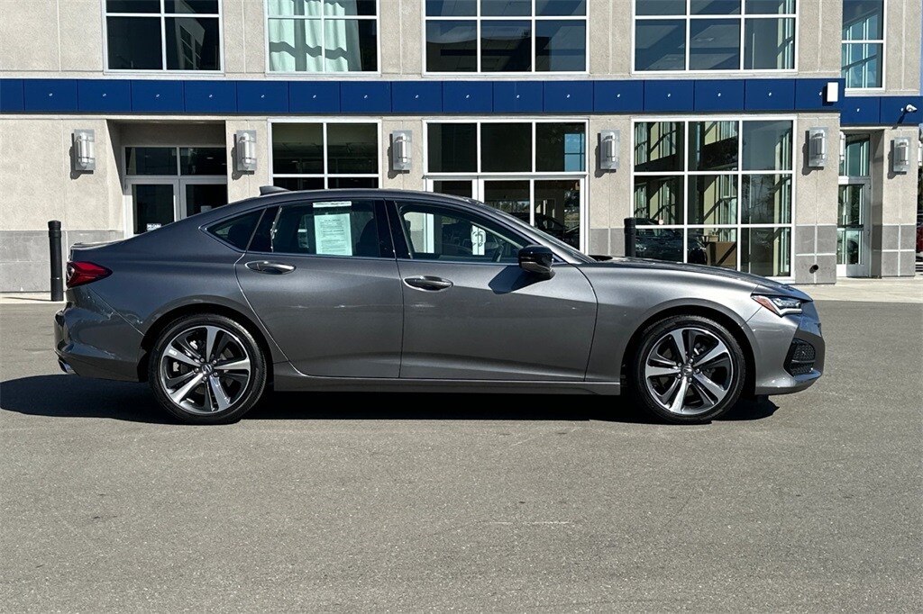 2025 Acura TLX Technology photo 3