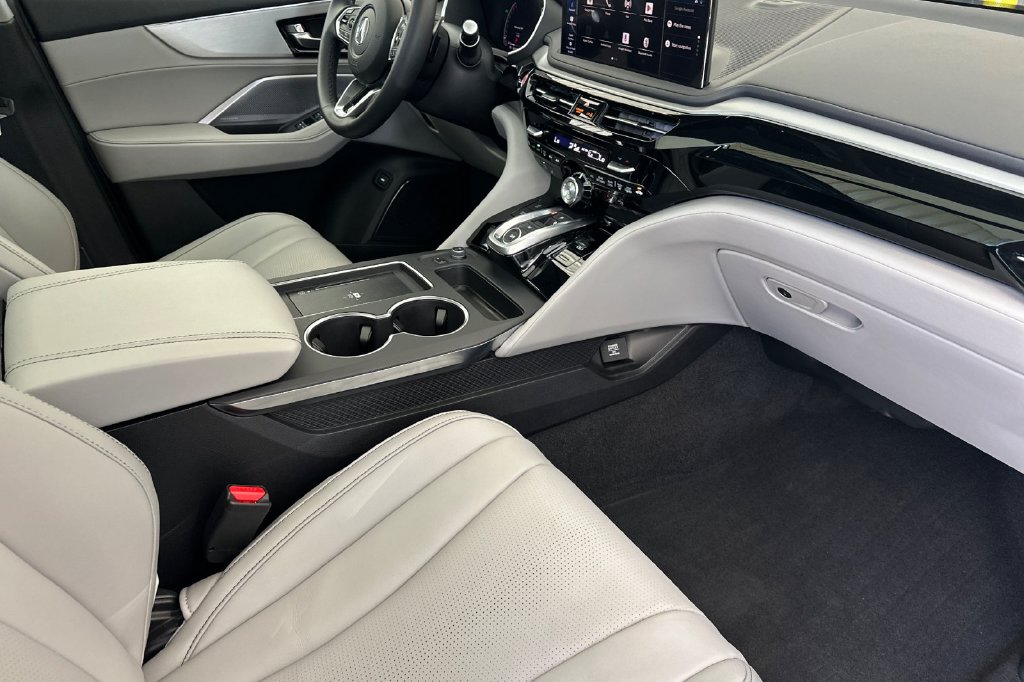 2026 Acura MDX Technology Package - Photo 17