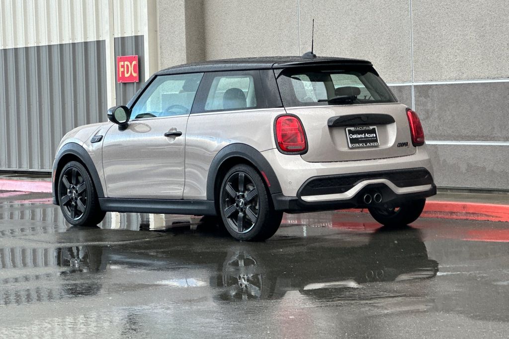 2023 MINI Cooper S Base photo 5
