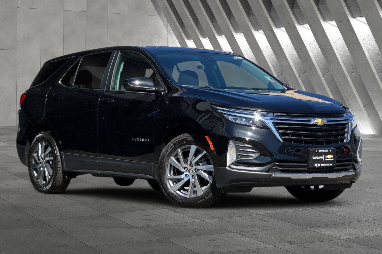 Used 2023 Chevrolet Equinox LT with VIN 3GNAXKEG8PL225692 for sale in Oakland, CA