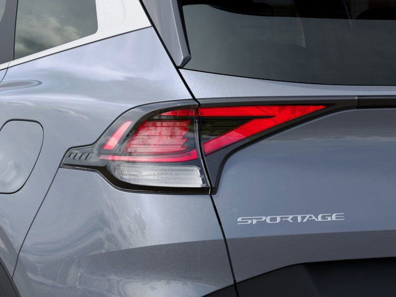 2025 Kia Sportage EX - Photo 11