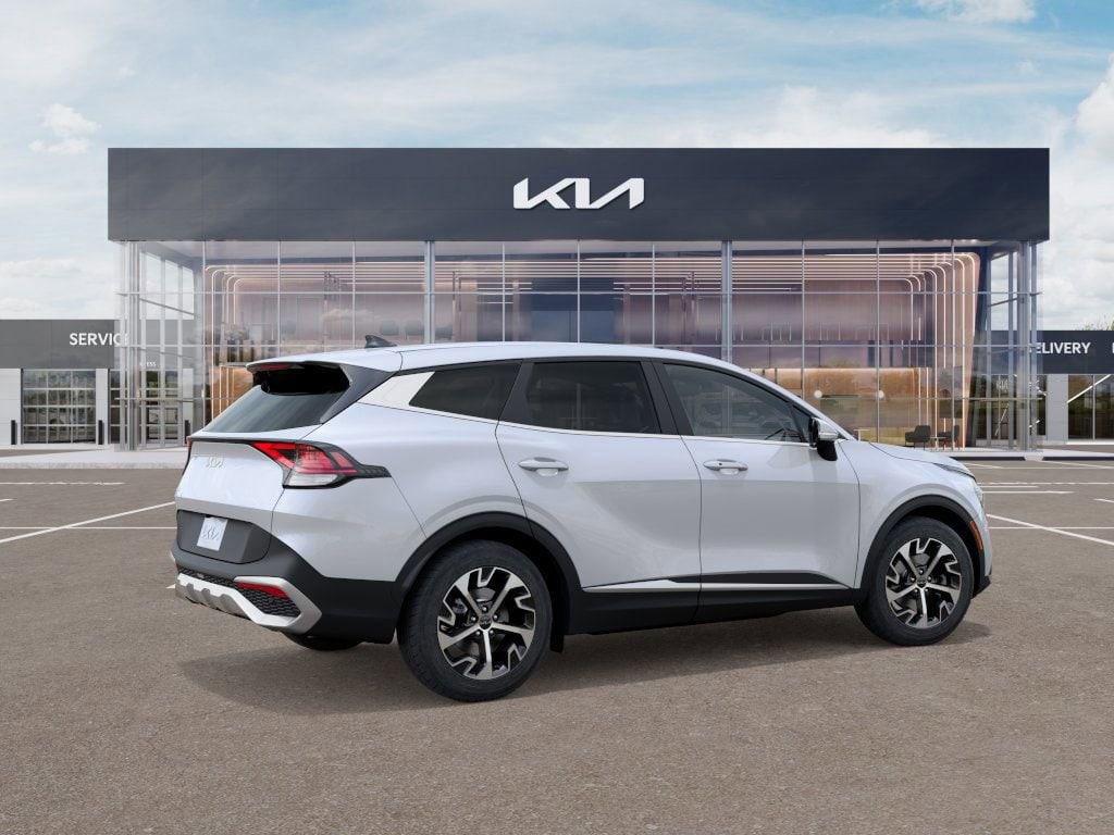2025 Kia Sportage EX - Photo 6
