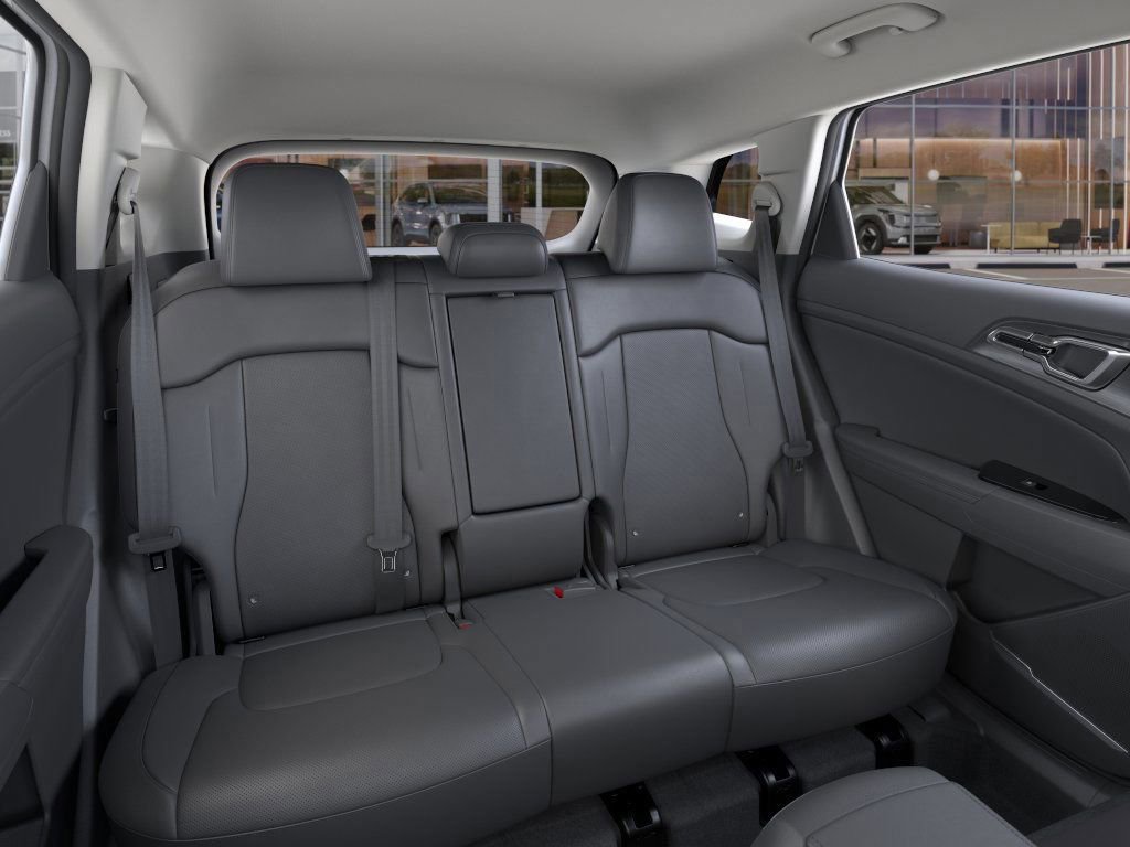 2025 Kia Sportage EX - Photo 16