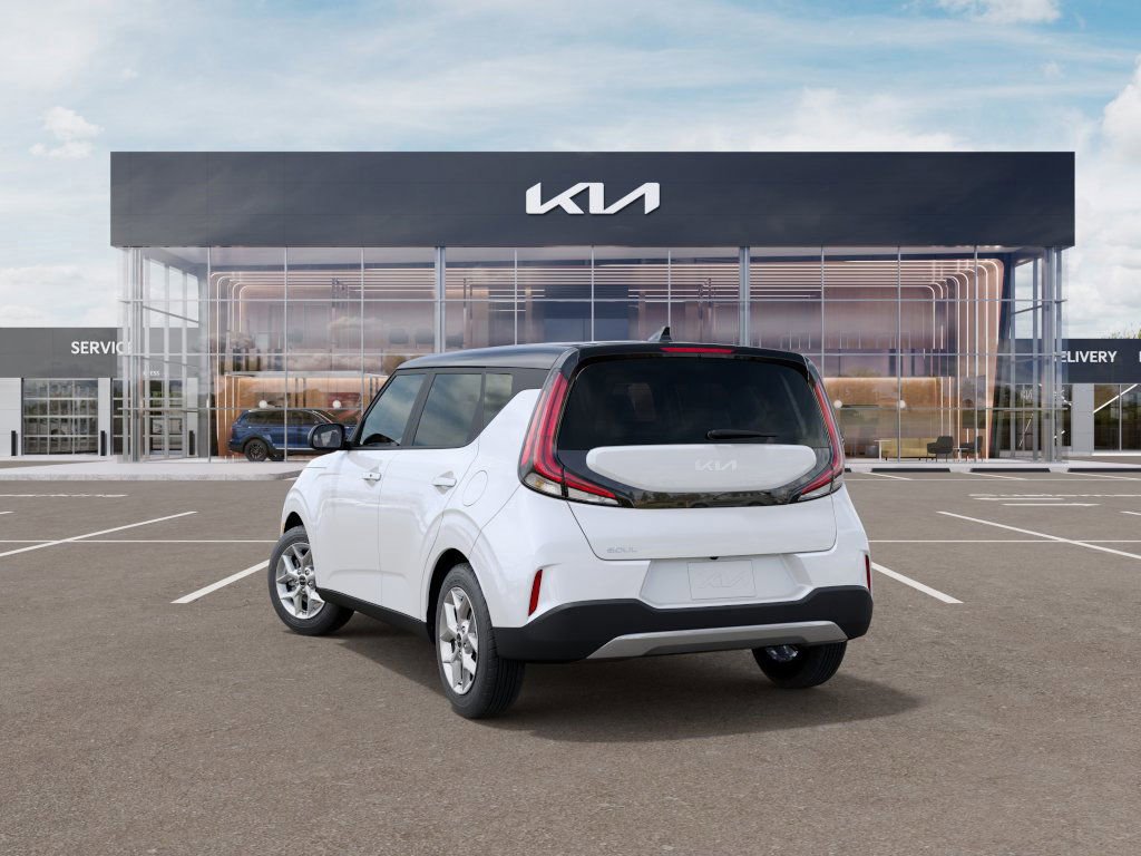 2025 Kia Soul S photo 4