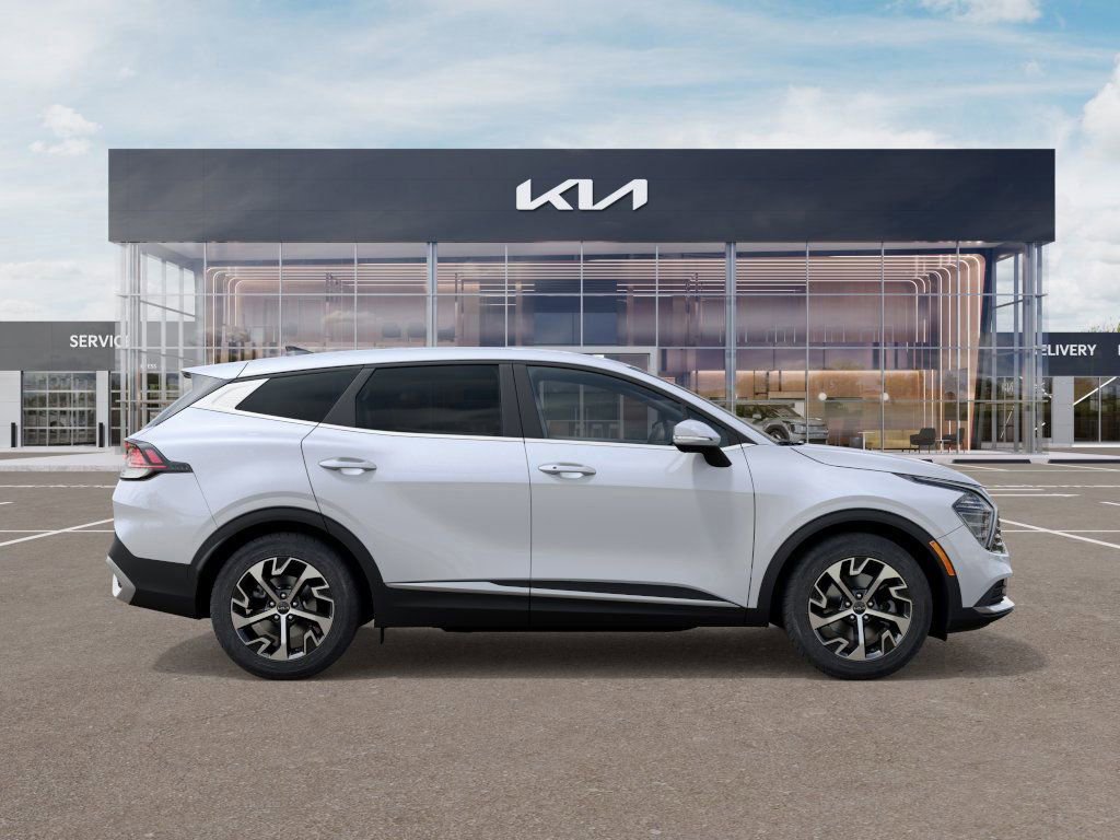 2025 Kia Sportage EX - Photo 7