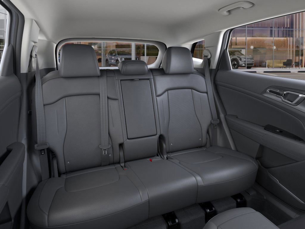 2025 Kia Sportage EX - Photo 16