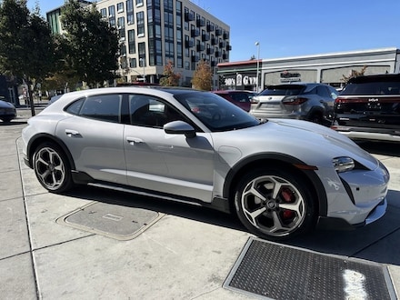 2022 Porsche Taycan Cross Turismo 4S Wagon