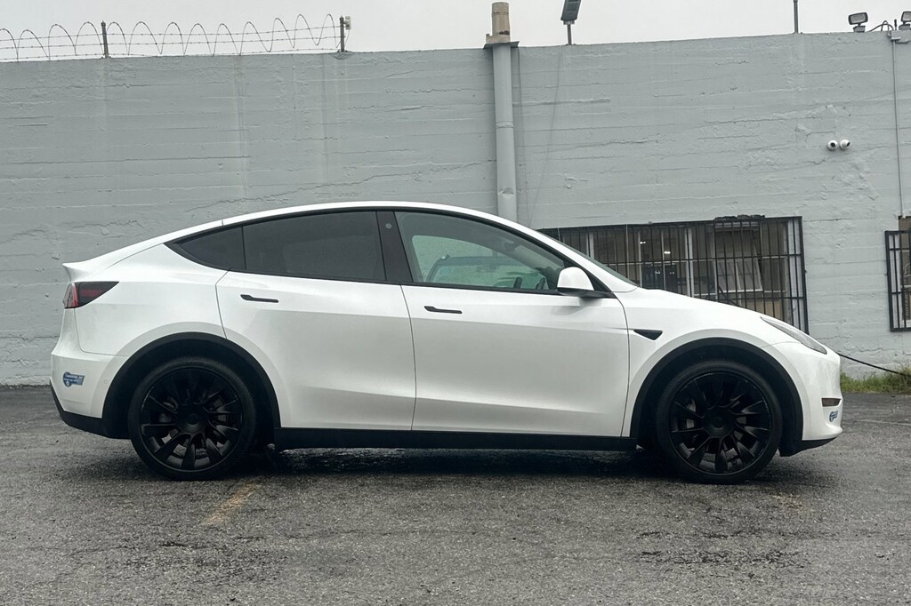 Used 2021 Tesla Model Y Long Range SUV