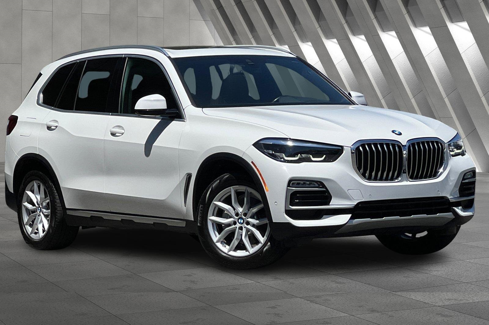 Used 2021 BMW X5 40i with VIN 5UXCR4C09M9H45922 for sale in Oakland, CA
